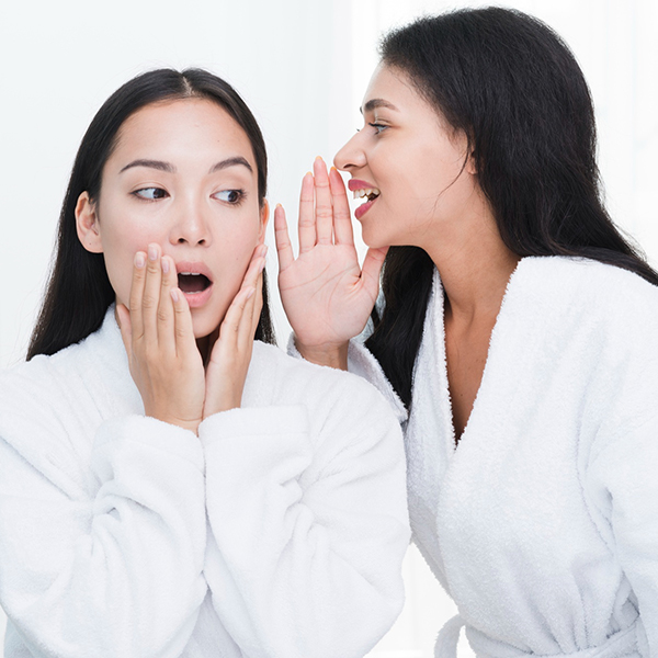 Seamless Communication We understand that clear communication is key to your comfort and confidence. For over 10 years, our clinic has specialized in caring for international patients. We are experienced in answering all your questions, explaining treatment plans in detail, and ensuring your entire experience is smooth, clear, and stress-free.